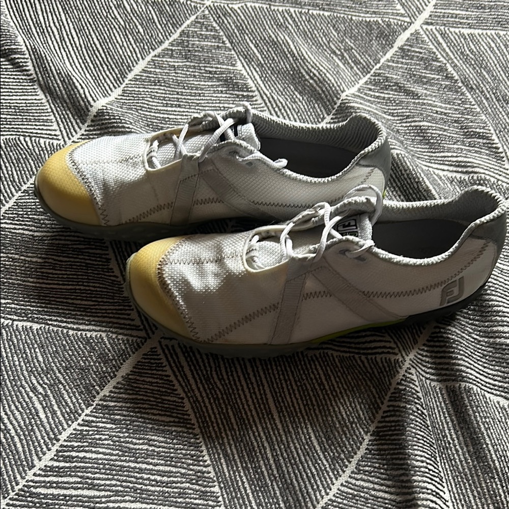 FJ Golf shoesGray and Yellow